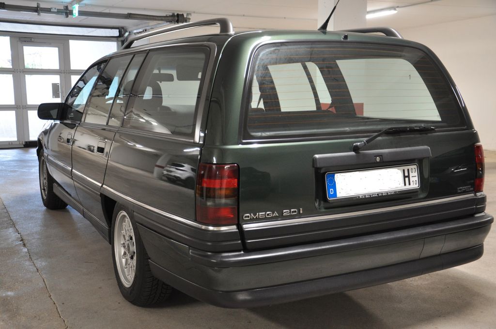 Opel Omega A Caravan 2.0i, erst 63 TKM, sehr gepflegt
