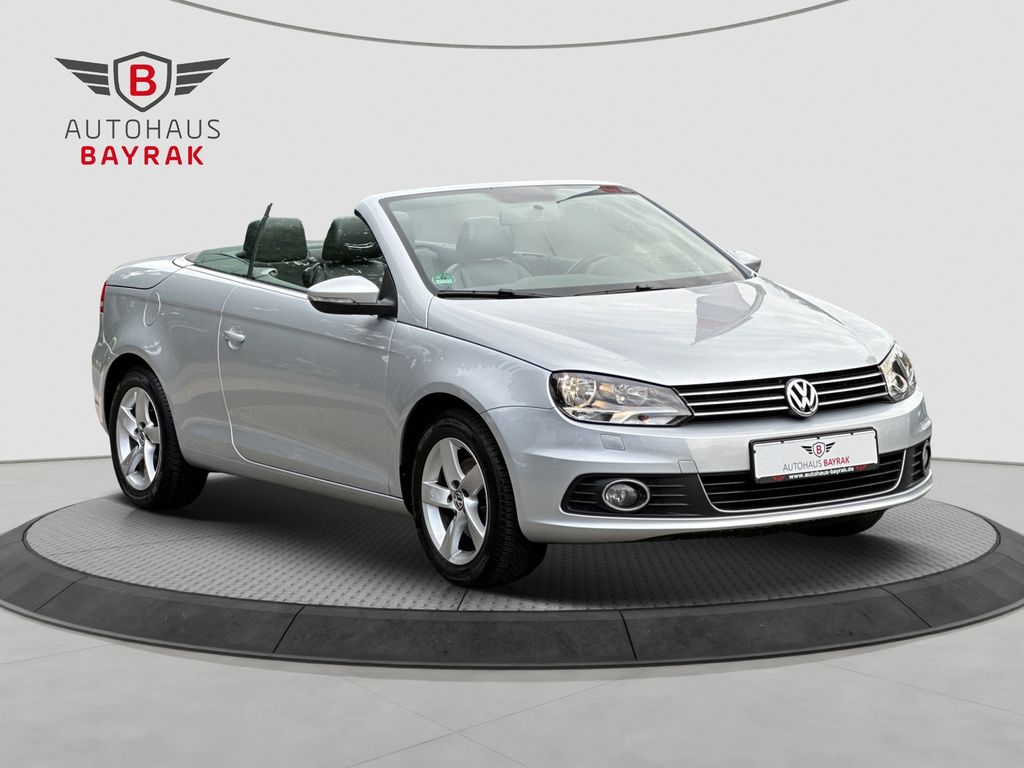 Bild des Angebotes Volkswagen Eos LEDER/SHZ/6-GANG/ALUFELGEN/SCHIEBEDACH/NAVI