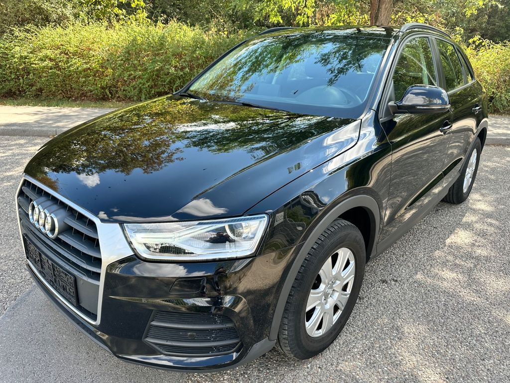 Bild des Angebotes Audi Q3 2,0 TDI quattro S-Tronic PANO AHK APS LED ALU