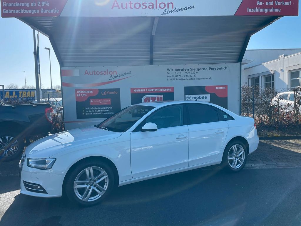 Audi A4 Lim. Attraction quattro