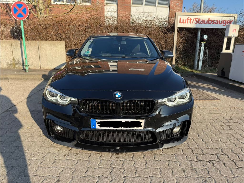 BMW 320i xDrive Sport Line Sport Line