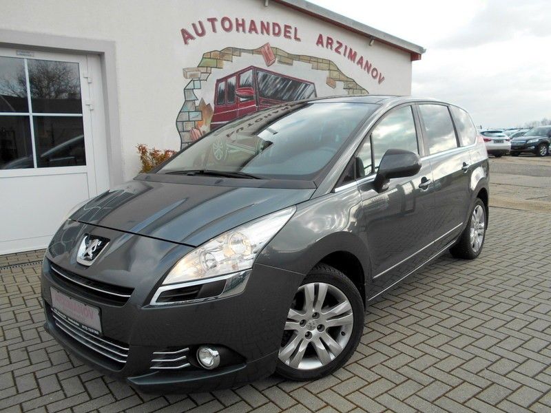 Bild des Angebotes Peugeot 5008 1.6 Turbo Premium PANORAMA/KLIMA/PDC