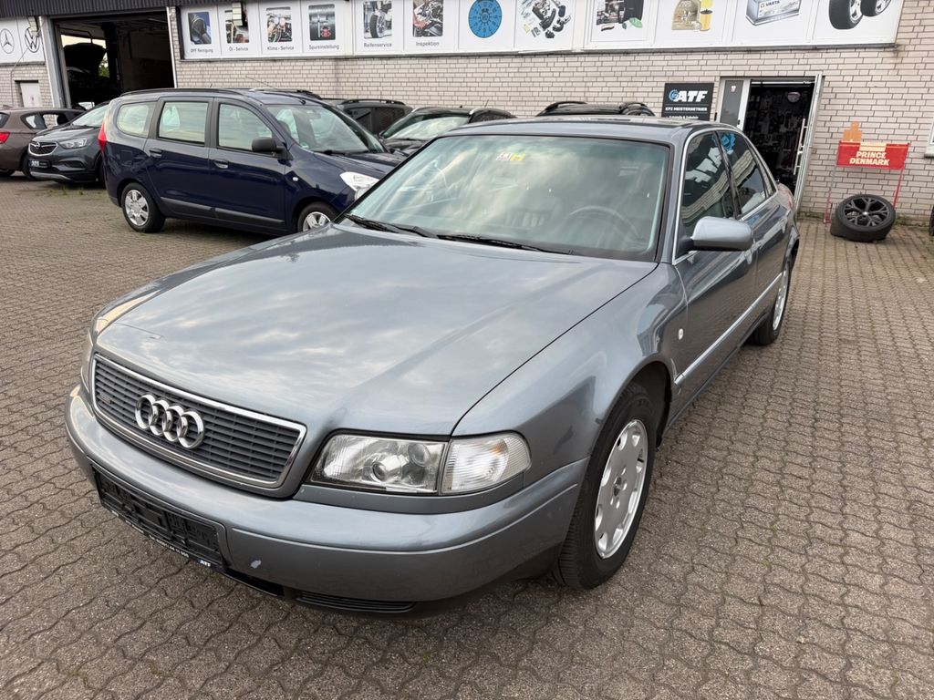 Audi A8 2.8 tiptronic quattro