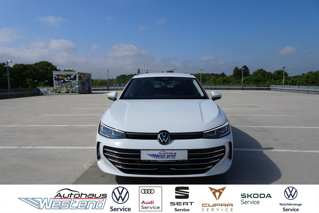 Bild des Angebotes Volkswagen Passat Var. 2.0l TFSI 150kW DSG LED Navi AHK