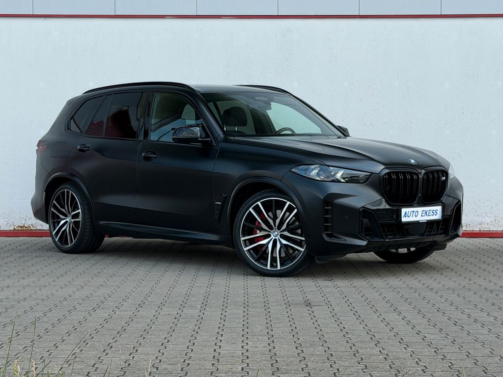 Bild des Angebotes BMW X5 M60i xDrive HuD*H/K*FROZEN BLACK*ACC*INDIVIDU