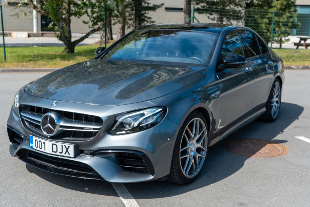 Bild des Angebotes Mercedes-Benz Mercedes-AMG E 63 S 4MATIC+