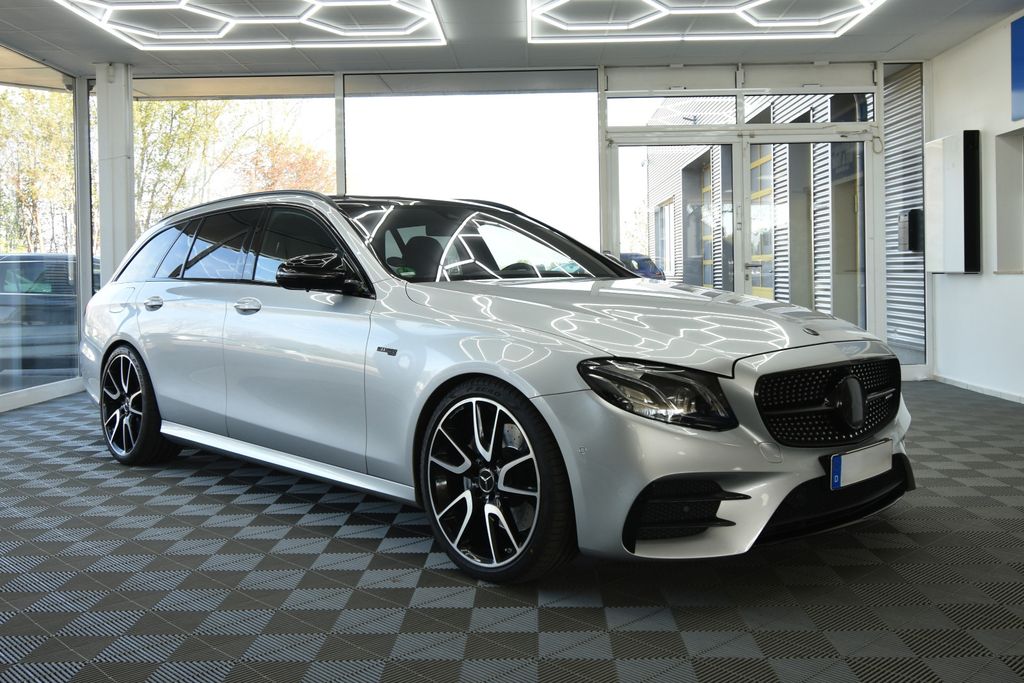 Bild des Angebotes Mercedes-Benz E43 AMG T-Modell 4Matic LED Widescreen Burmester