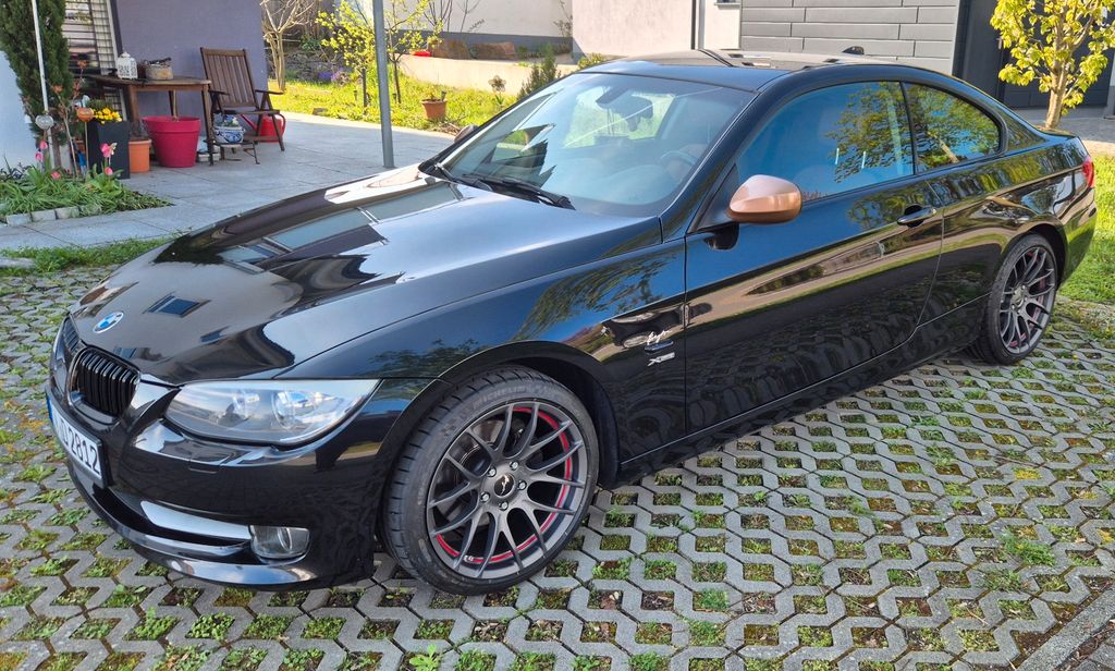 Bild des Angebotes BMW 320d xDrive Coupé -