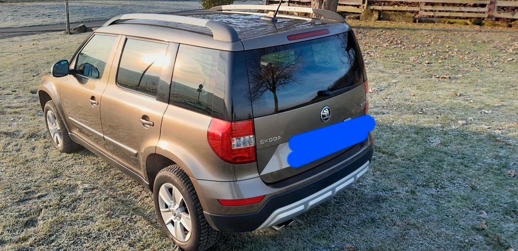 Bild des Angebotes Skoda Yeti 2.0 TDI DSG 4x4 Adventure Adventure