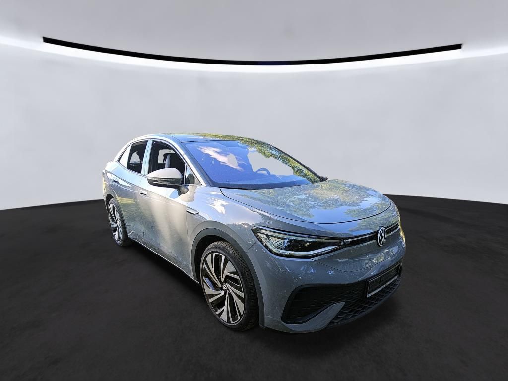 Bild des Angebotes Volkswagen ID.5 Pro Performance 150 kW /AHK/PANO/KAMERA/