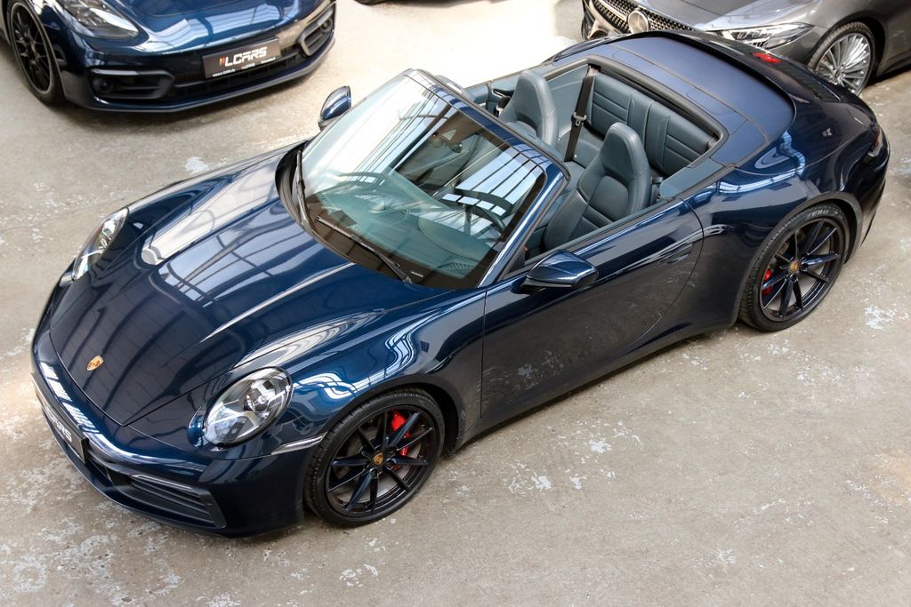 Porsche 992 Carrera S Cabriolet Sport Chrono Vollleder