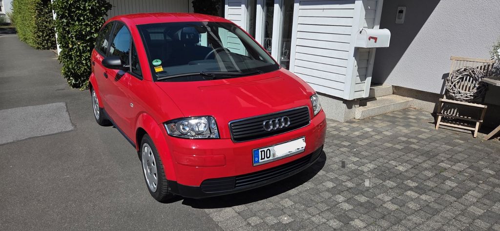 Bild des Angebotes Audi A2 1.4 -75PS 6L/100km, mit vollem Tank!