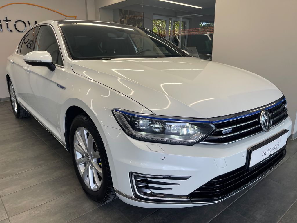 Bild des Angebotes Volkswagen Passat 1.4 TSI Lim. GTE*DSG/LED/Leder/Pano/Navi*