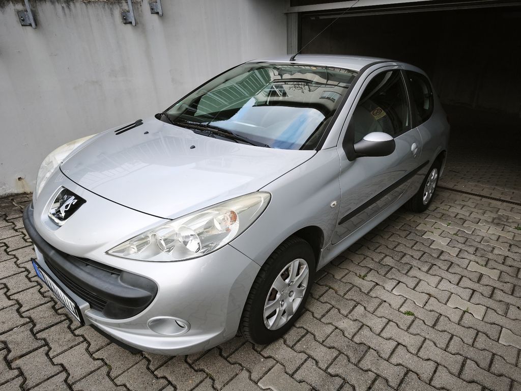 Bild des Angebotes Peugeot 206+ 1.1 60PS, TÜV Neu, 1. Hand