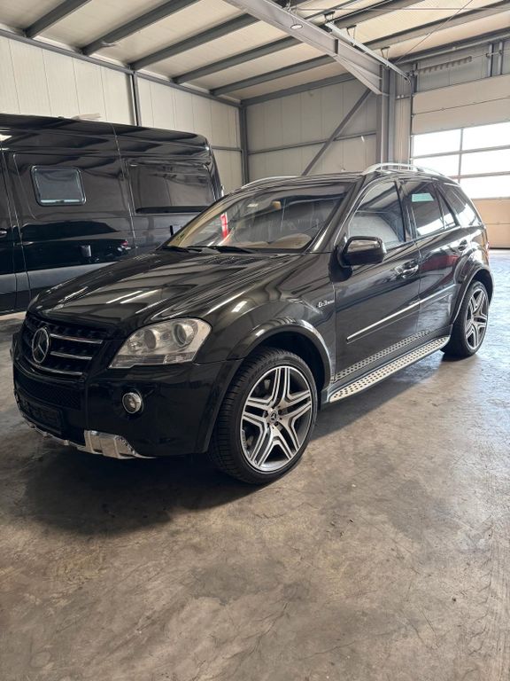 Bild des Angebotes Mercedes-Benz ML 63 AMG 4MATIC AMG