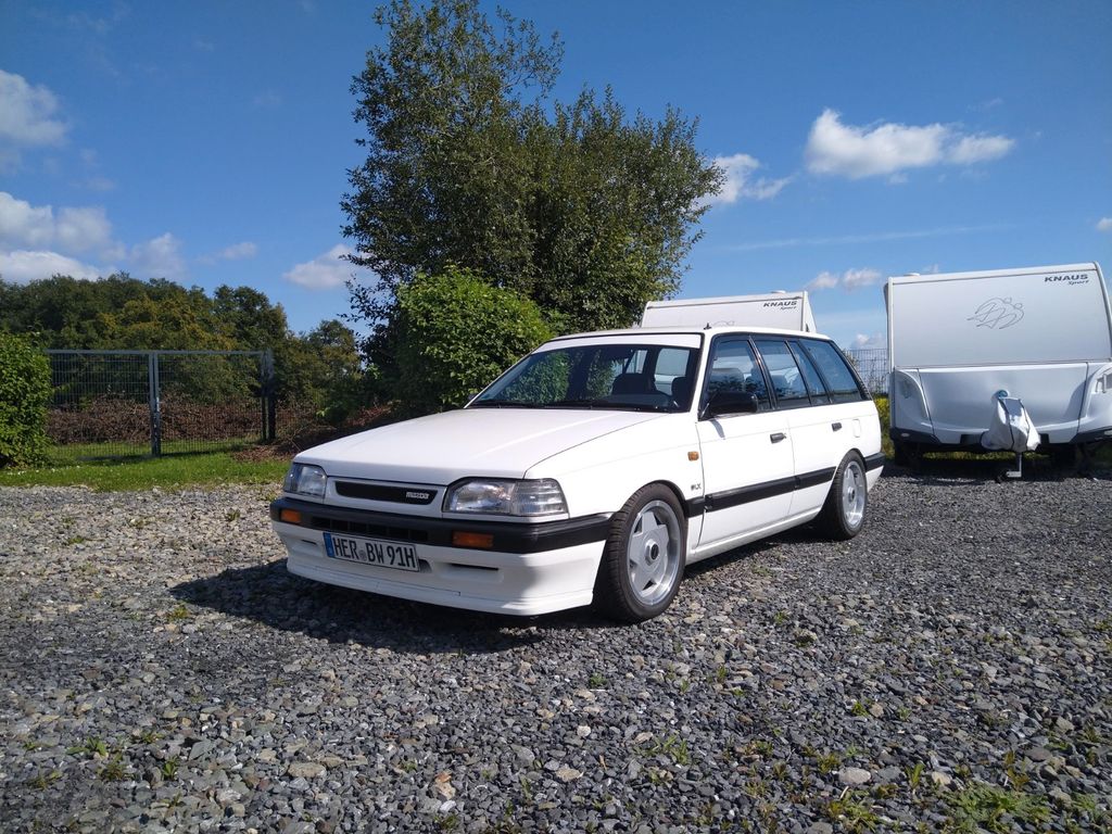Mazda 323 BW Kombi