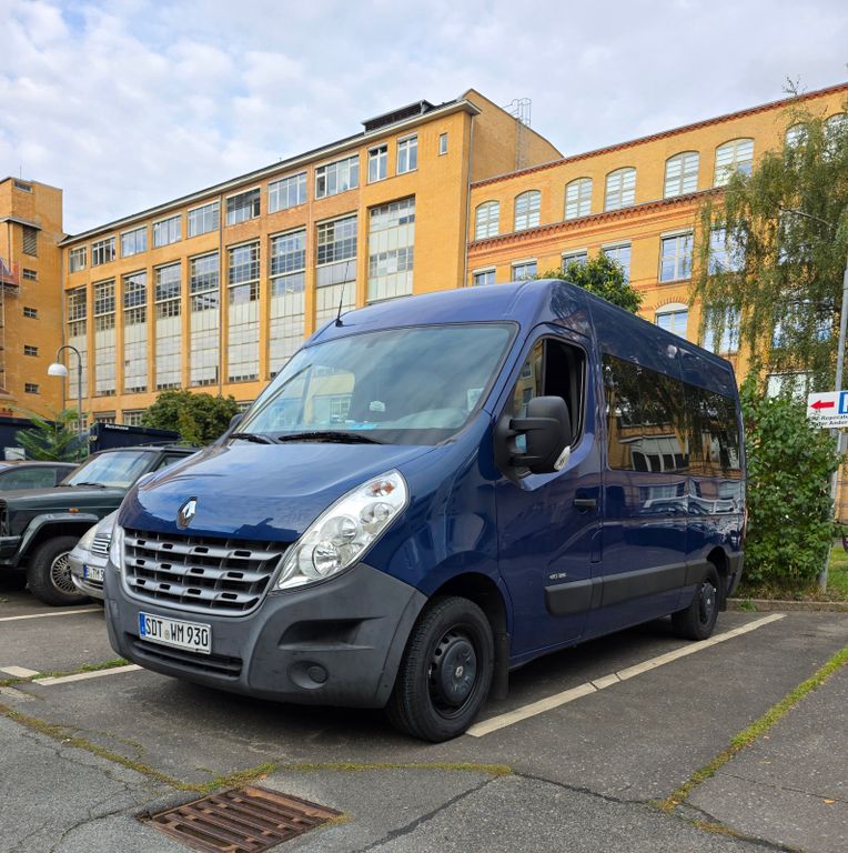 Bild des Angebotes Renault Master Rollstuhlumbau Selbstfahrer
