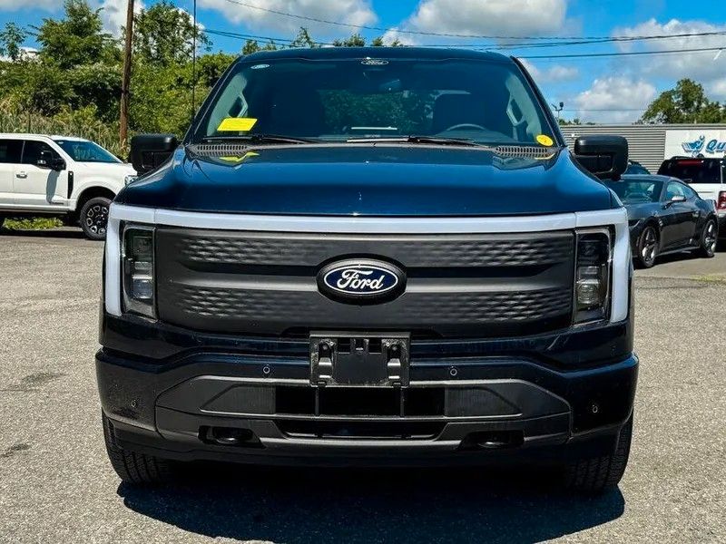 Bild des Angebotes Ford F 150 Lightning Flash gr Batterie im Vorlauf+11