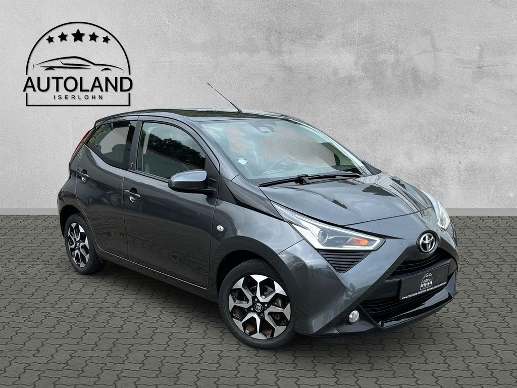 Bild des Angebotes Toyota AYGO X-Play X-Look Team D*KAMERA*PDC*CARPLAY*