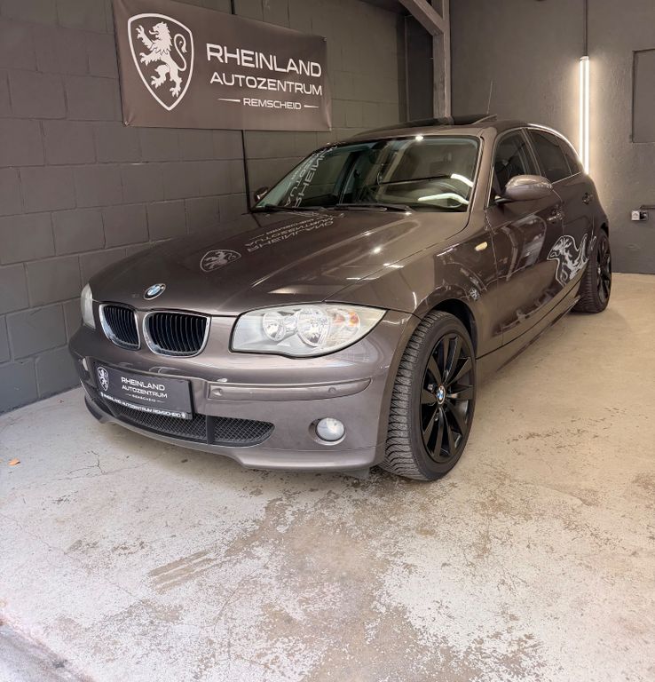 Bild des Angebotes BMW 120d Limousine *Navi*LED*Bluetooth*S-Dach*