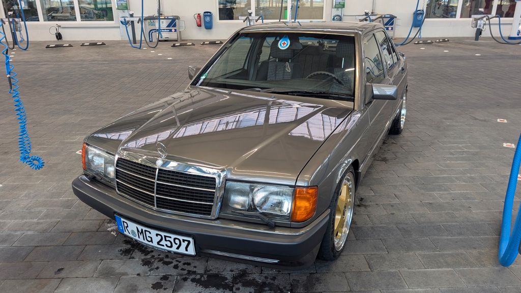 Bild des Angebotes Mercedes-Benz 190E 2.6 TOP Kein Rost, Vollausstattung