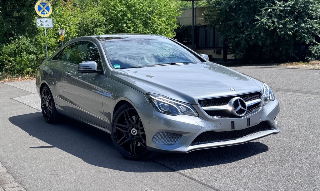 Bild des Angebotes Mercedes-Benz E 400 Coupé V6 Biturbo | 333 PS |