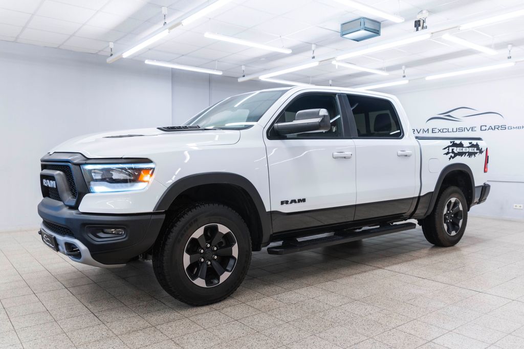 Bild des Angebotes Dodge RAM 1500 REBEL 5,7L CARPLAY KAM AHK LPG TEMPOMAT