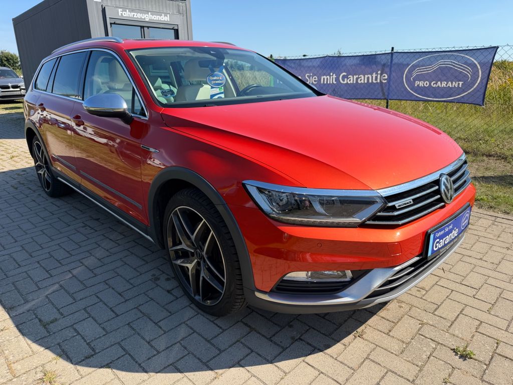 Bild des Angebotes Volkswagen Passat Variant Alltrack 4Motion+Leder+AHK+Standh