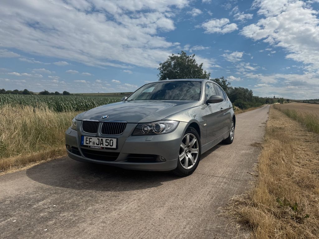 Bild des Angebotes BMW 325xi E90 | Injektoren+HDP NEU | TÜV 02/2028