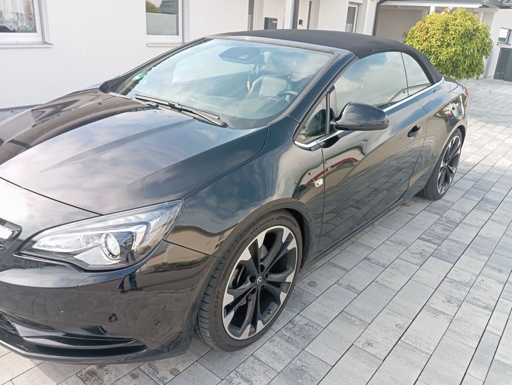 Opel Cascada 1.6 D-Inj. Turbo 100kW Ultimate S/S ...