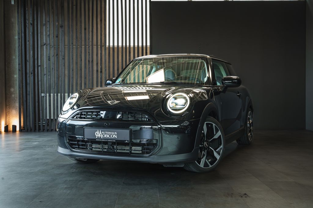 Bild des Angebotes MINI Cooper C CLASSIC TRIM + H&K + PANO + HUD + NAVI