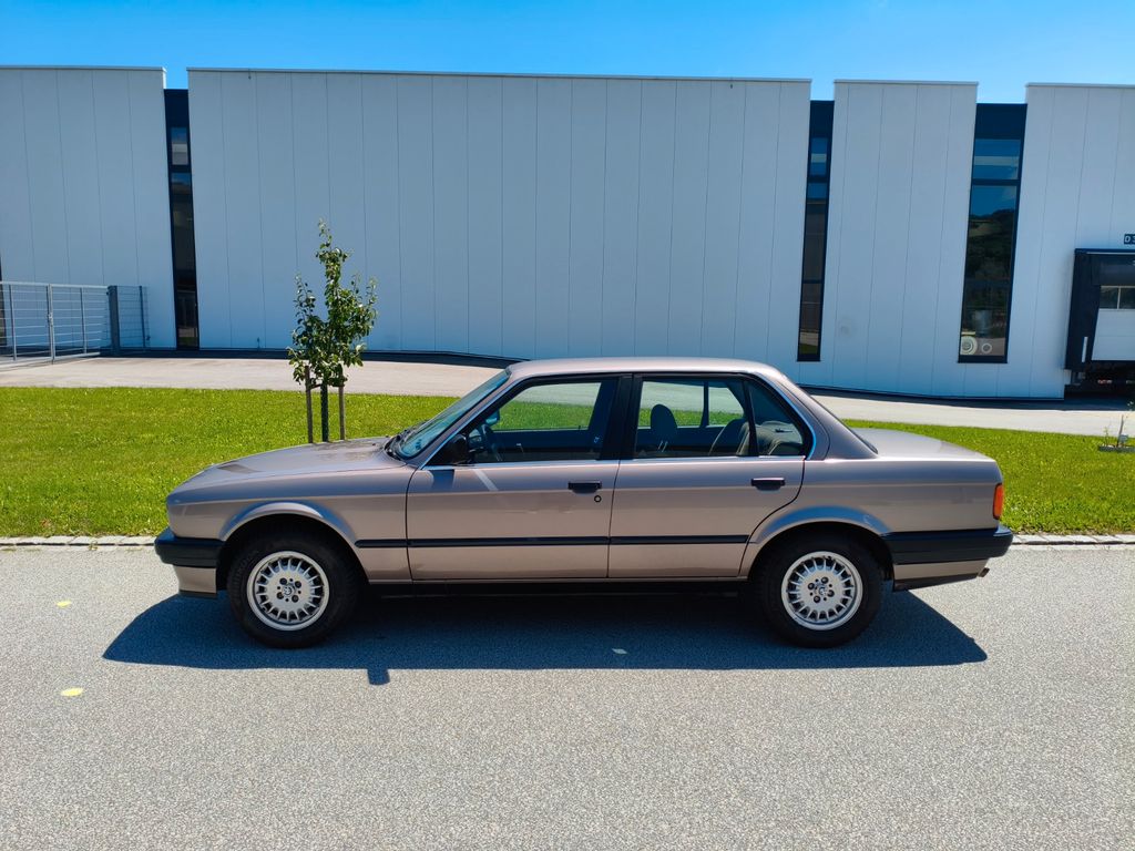 Bild des Angebotes BMW 316i E30 1. Hand 69.000 km