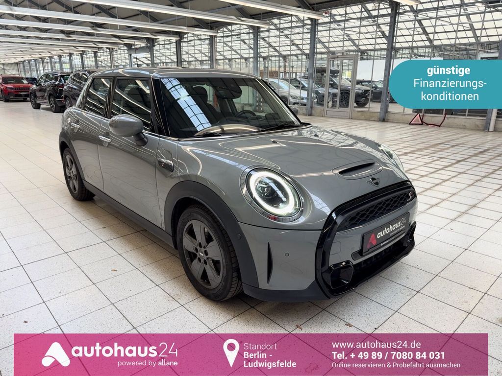Bild des Angebotes MINI Cooper S Essential Trim LED|Navi|PDC|CAM|SHZ