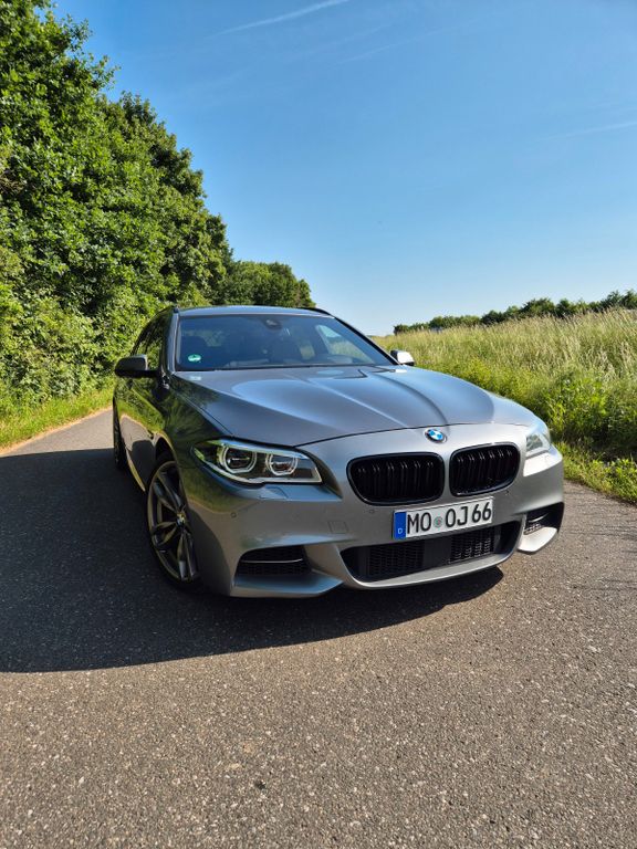 Bild des Angebotes BMW M550d xDrive | BMW-Service neu | B&O | HUD