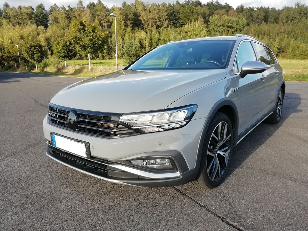 Bild des Angebotes Volkswagen Passat Alltrack 2.0 TDI SCR 147kW DSG 4MOTIO...
