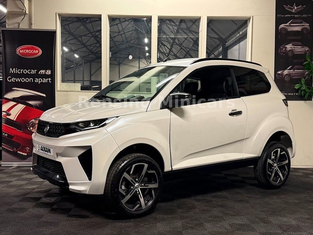 Bild des Angebotes Aixam Crossover S10 WIE NEU WEISS Mopedauto Microcar