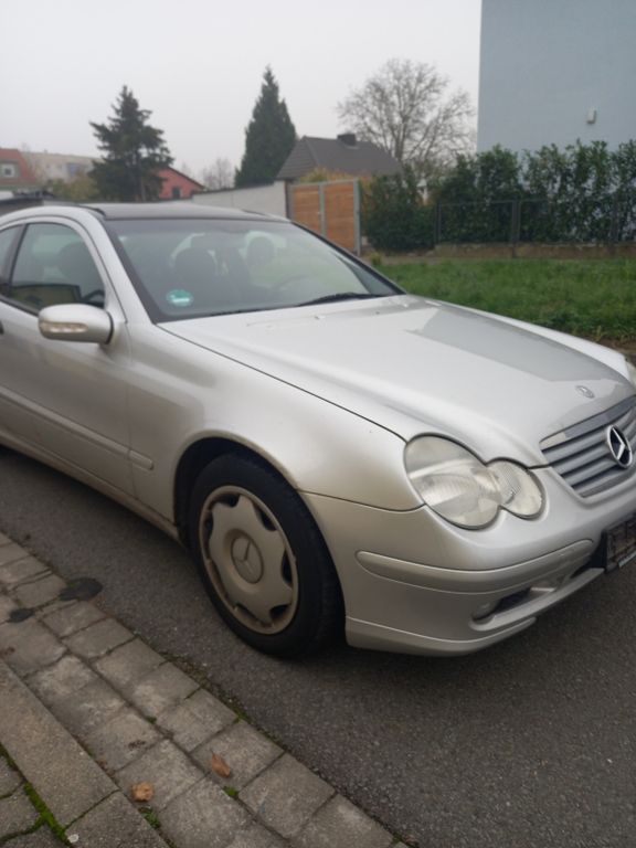 Bild des Angebotes Mercedes-Benz 180 Sportcoupe, Klima, auch TÜV neu möglich