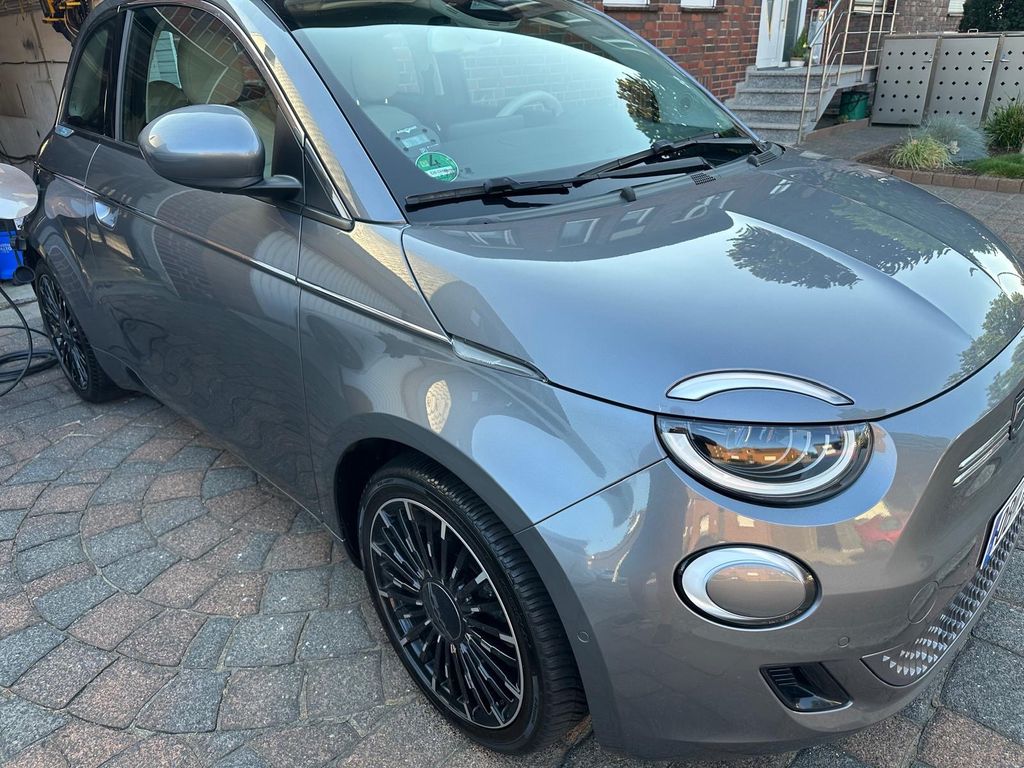 Bild des Angebotes Fiat 500e "la Prima" Limousine 42 kWh La Prima
