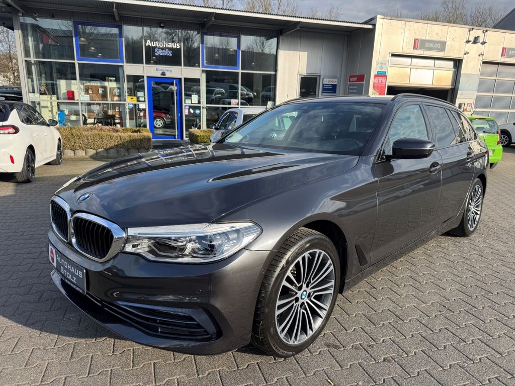Bild des Angebotes BMW 520 i Sport Line Touring Park-Assistent Luftfede