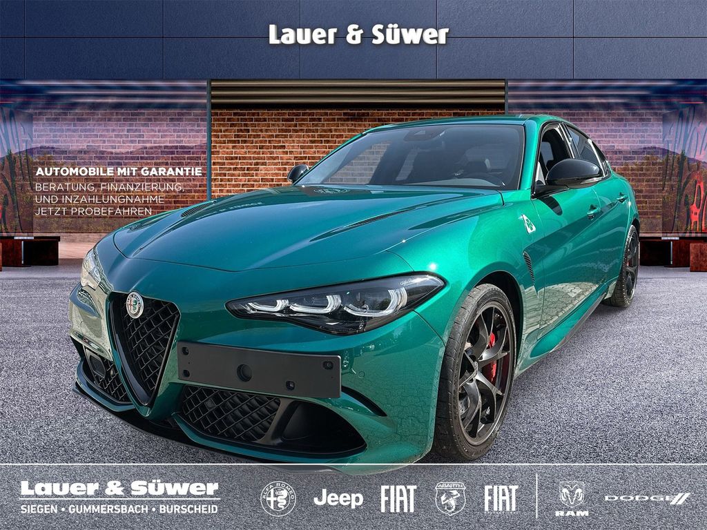 Bild des Angebotes Alfa Romeo Giulia Quadrifoglio 519 PS AT 8*SPARCO*TROFEO*