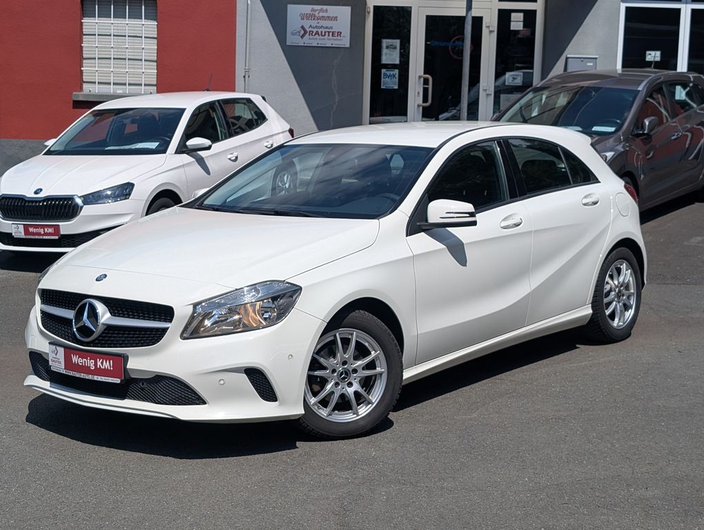 Bild des Angebotes Mercedes-Benz A 160 Style Score2017 nur63tKM! Navi Sitzhzg PDC
