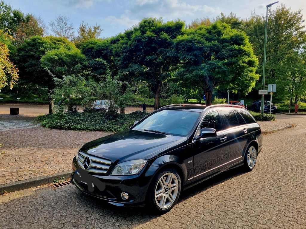 Bild des Angebotes Mercedes-Benz C 350 T AMG Paket/LEDER/XENON/AHK/NAVI/Sitzhzg