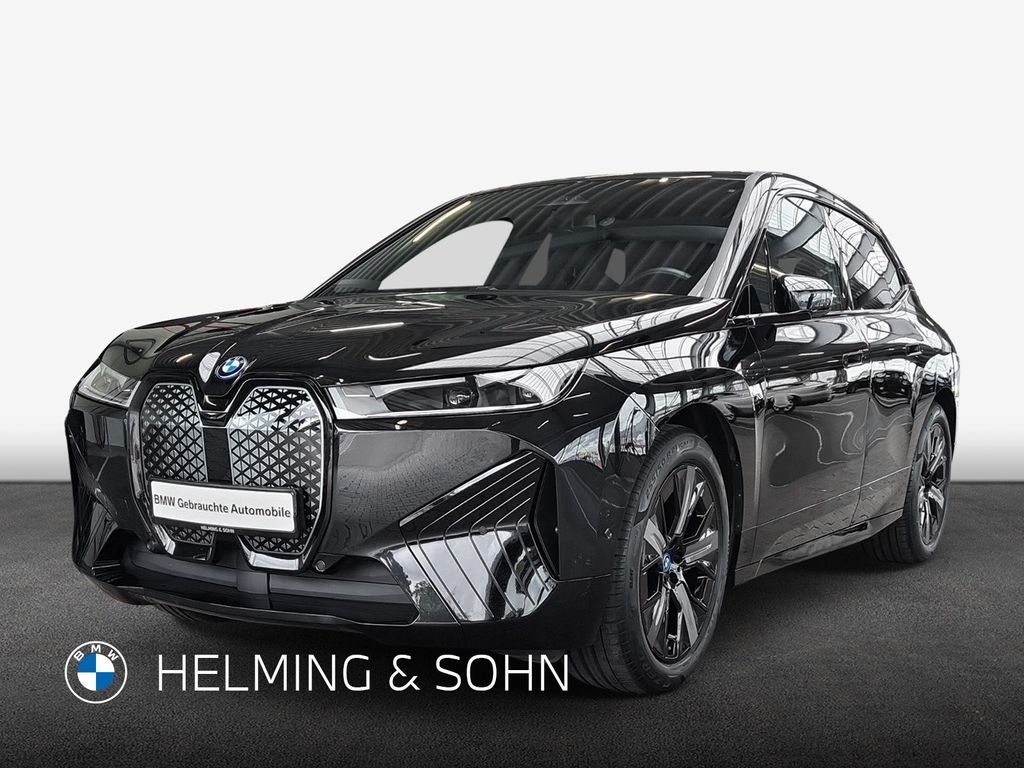 Bild des Angebotes BMW iX xDrive40 Sportpaket DAB Head-Up AHK Shz. RFK