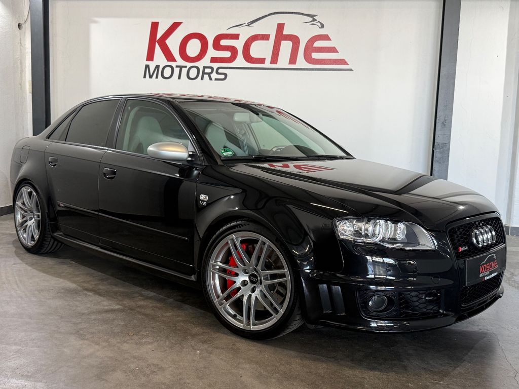 Bild des Angebotes Audi RS4 Limo 4.2 FSI quattro Carbon Schalensitze
