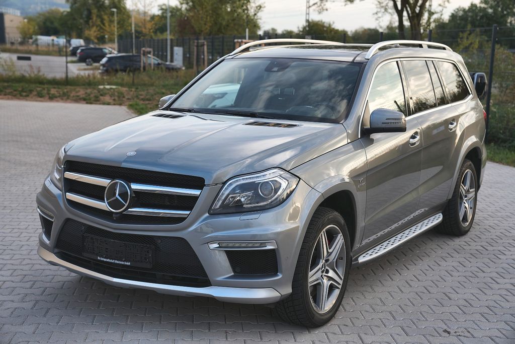 Bild des Angebotes Mercedes-Benz GL 63 AMG 4MATIC 7-Sitzer Pano Harman HU neu