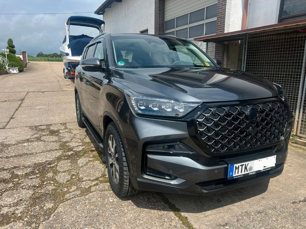 Bild des Angebotes Ssangyong REXTON 2.2 Diesel e-XDi 220 Sapphire 4WD AT ...