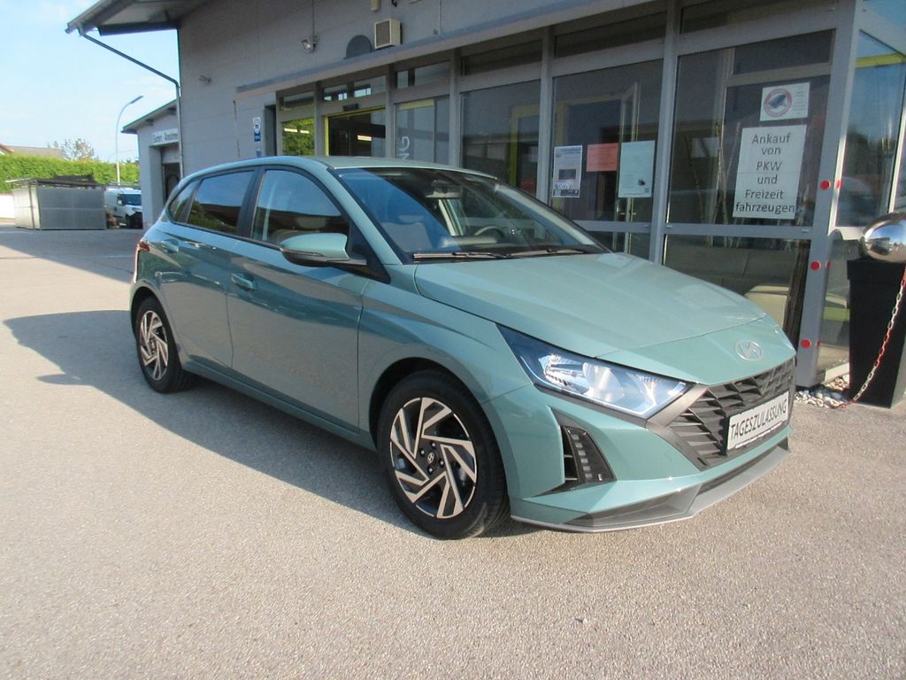 Bild des Angebotes Hyundai i20 1.2 MPI SoMo "Pure" Navi/PDC/RFK/Klima