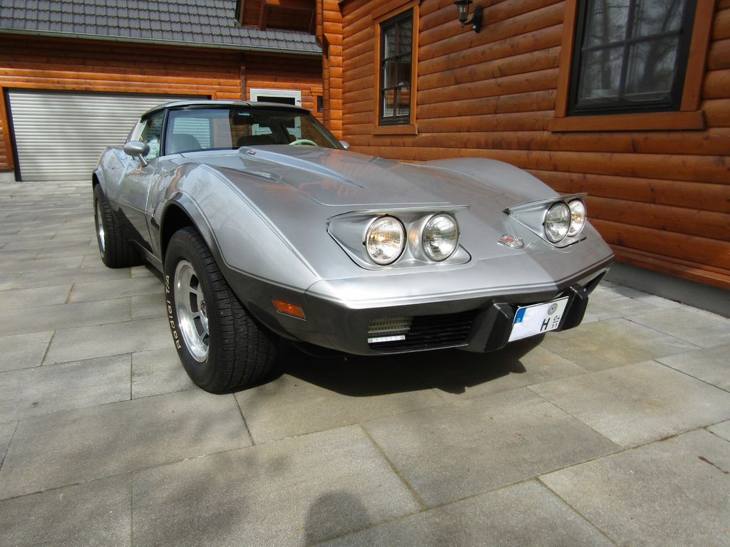 Bild des Angebotes Corvette C3 Anniversary Silver Edition, 224PS
