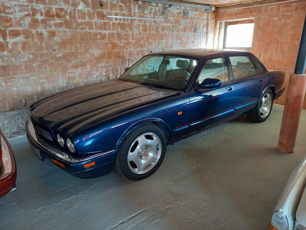 Jaguar XJR 4.0 Traumzustand