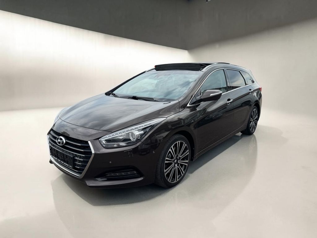 Bild des Angebotes Hyundai i40 1.7 CRDi Premium Leder Sitzbelüft. Panoramad